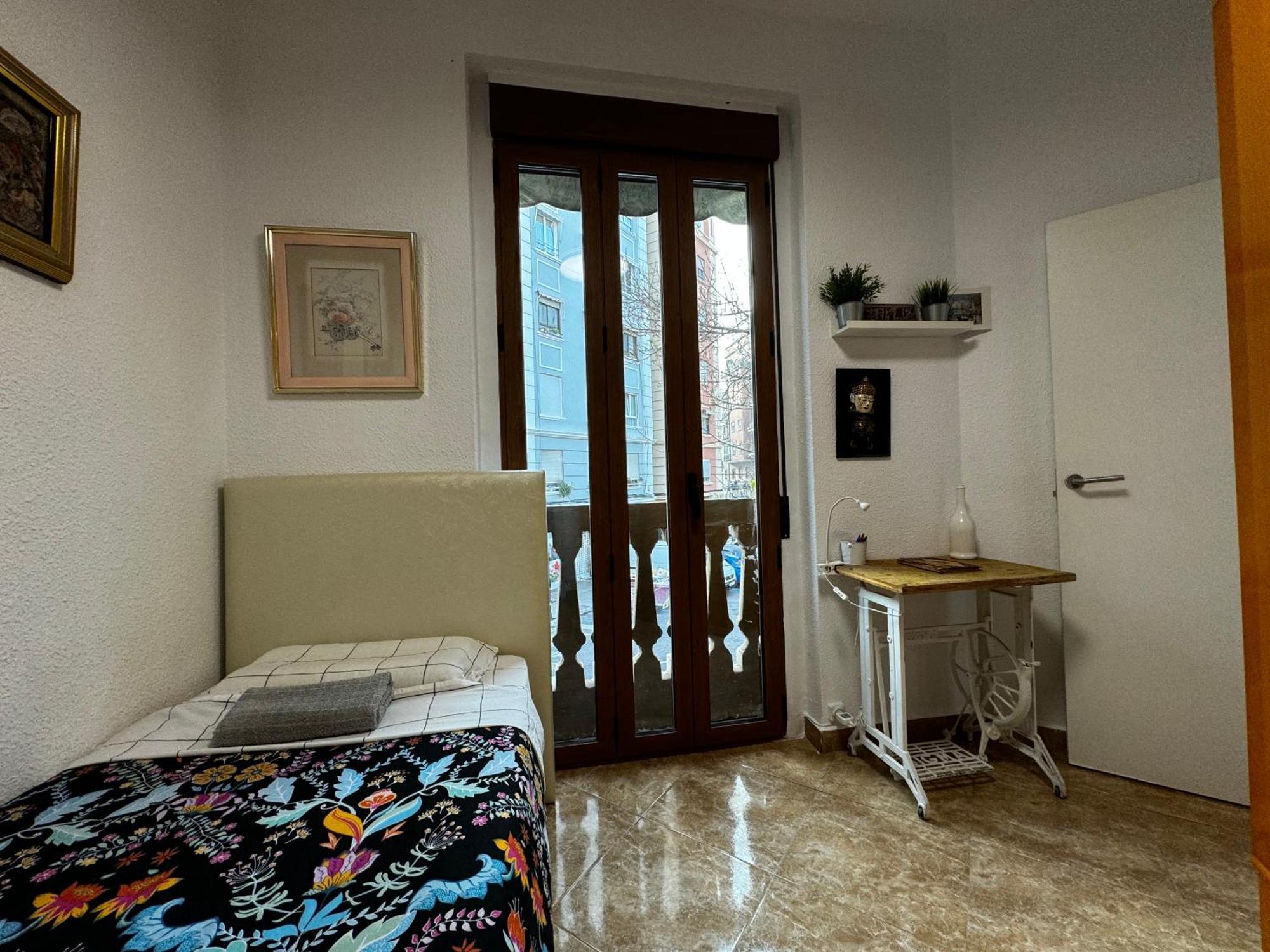 Russafa Codrut Apartment Валенсия Екстериор снимка
